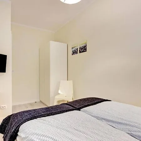 Golden Apartments&glamping-s35 Gdańsk