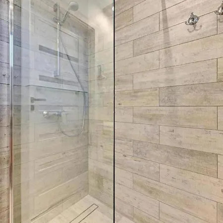 Golden Apartments&glamping-s35 Гданьск